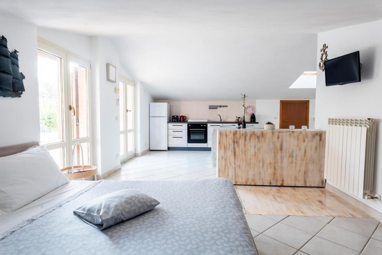 Marche Full Experience-Apartments Porto SantʼElpidio エクステリア 写真