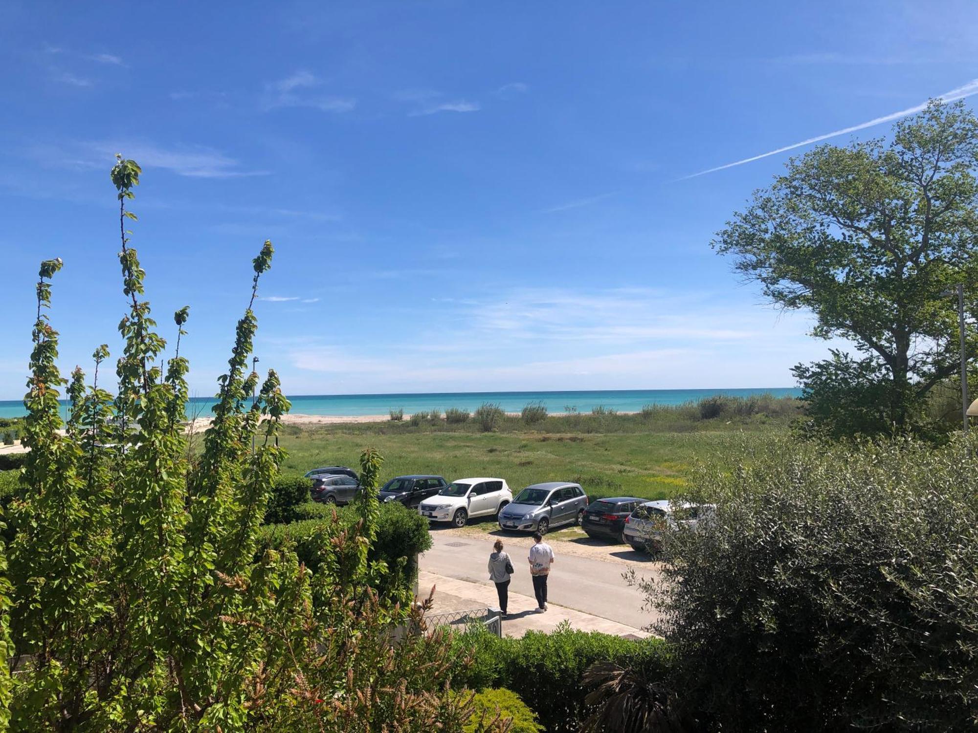Marche Full Experience-Apartments Porto SantʼElpidio エクステリア 写真